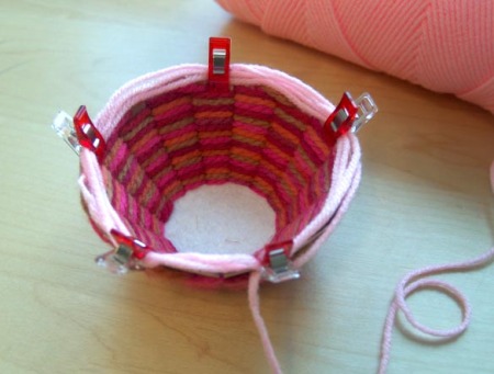 Basket  with wonder clip